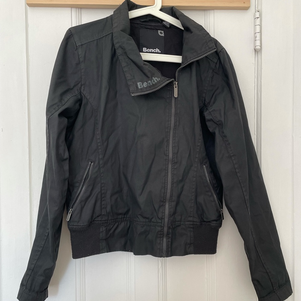 Bench Raincoat